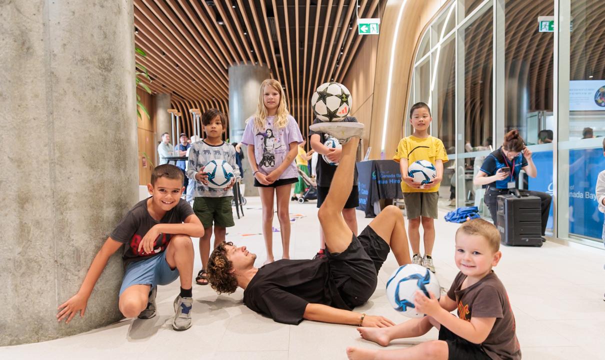 Adrian Krog and children